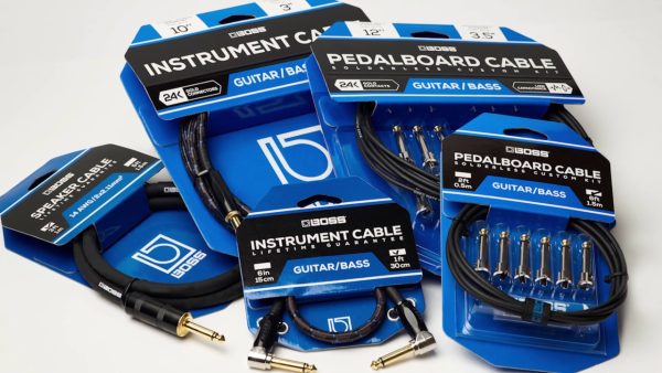 Boss 15' Instrument Cable W/ ANGLED END