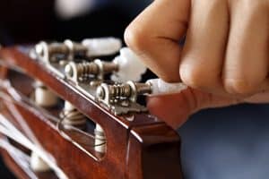 How to Tune a Guitar the Right Way (Even If You’ve Never Done It Before)